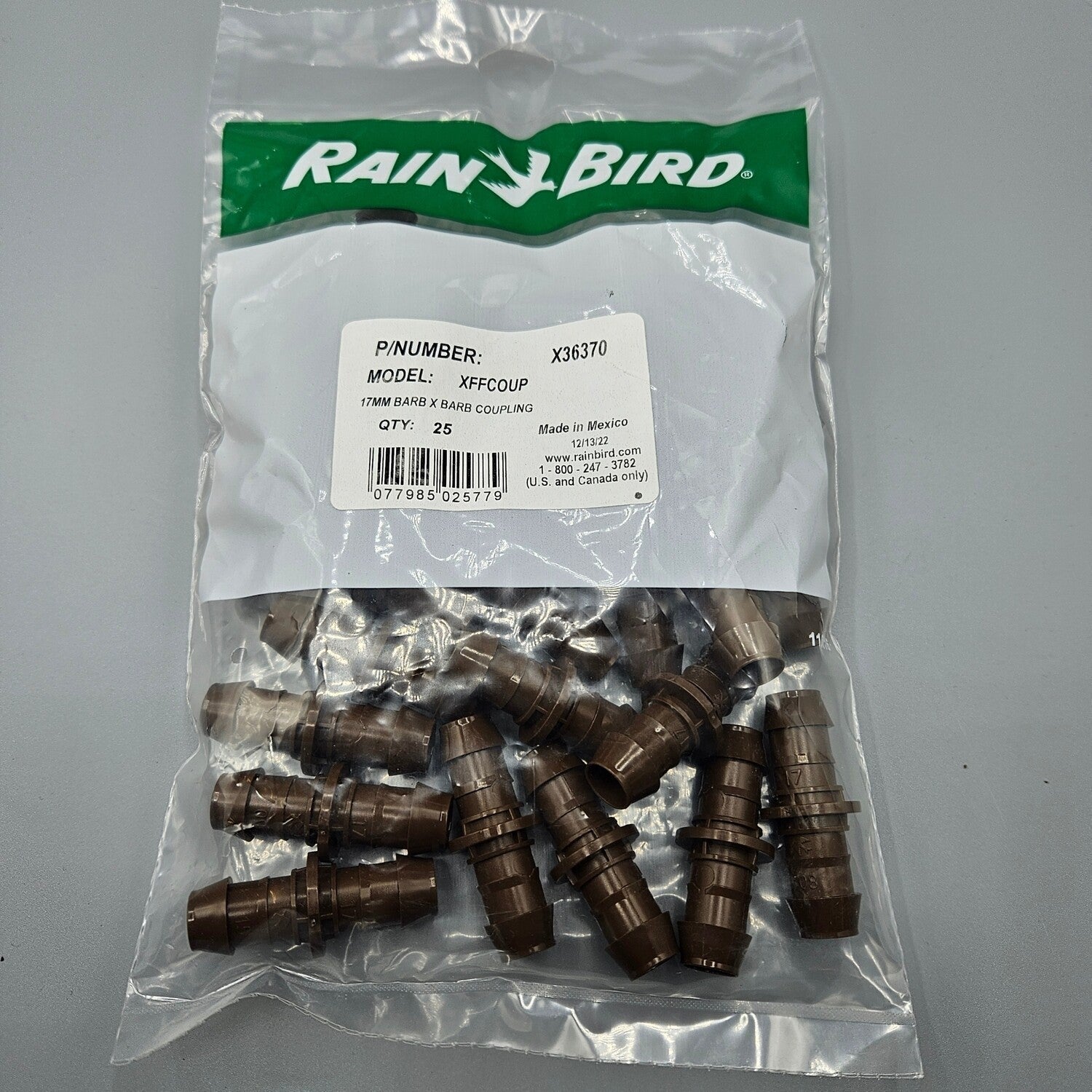 Dripline fitting for garden irrigation systems