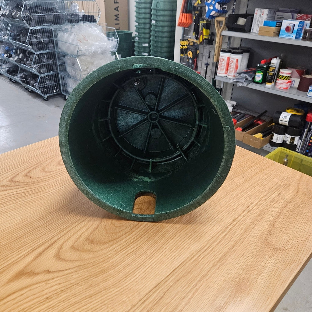 Carson Brooks 10" pot