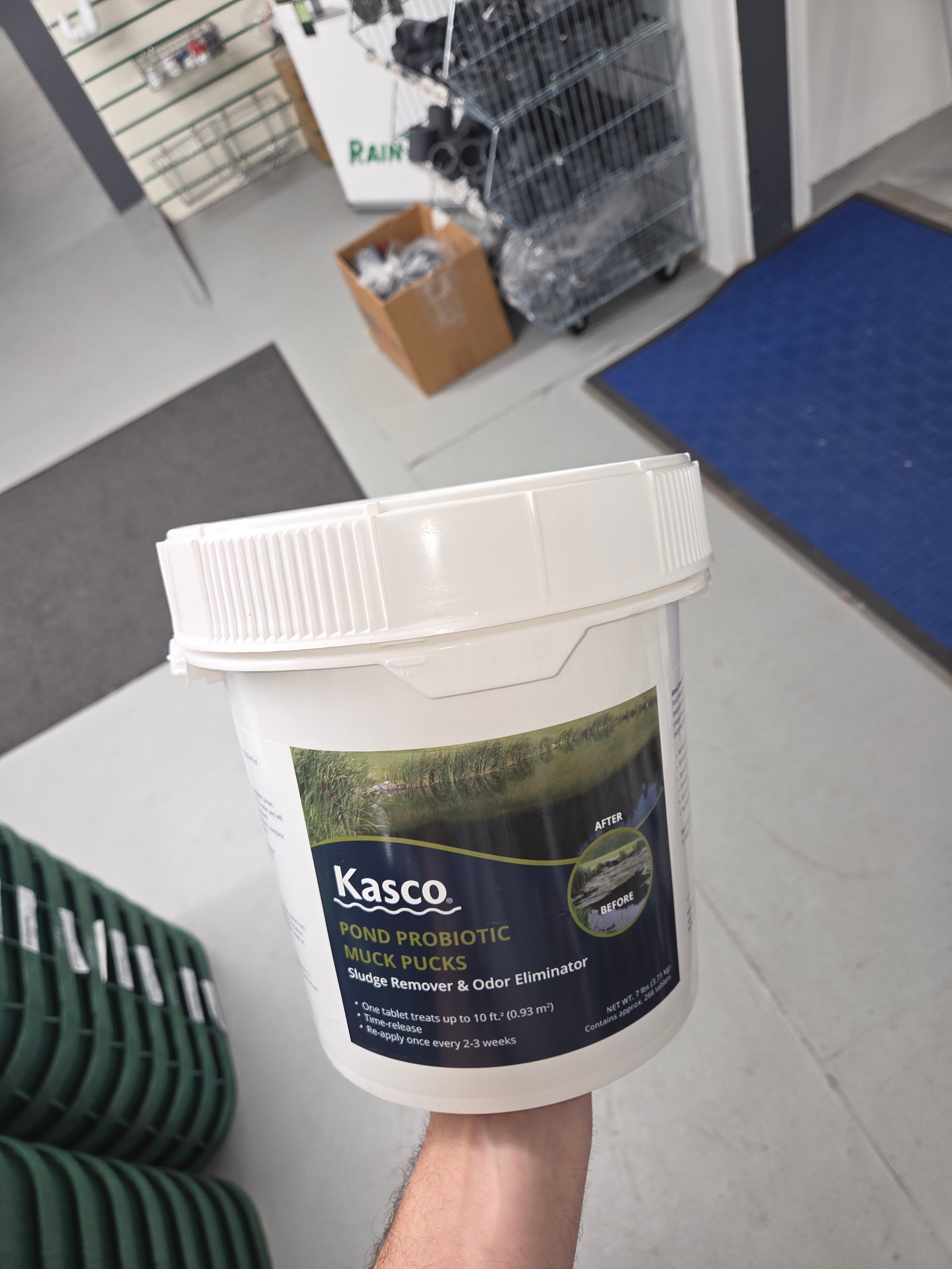 Kasco MZMP7 Macro Zyme Muck Pucks 3.1kg Bucket with 266 Pucks